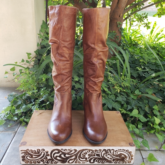 Simple Chic Cognac Leather Steve Madden Boots - Picture 7 of 11
